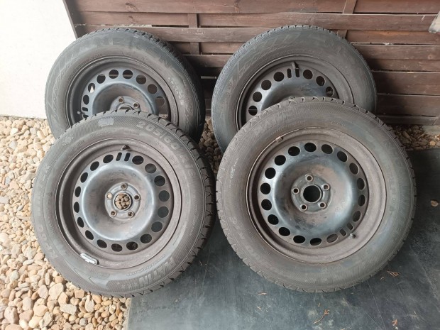 16" 5x105 Chevrolet Cruze felni tli gumival elad!