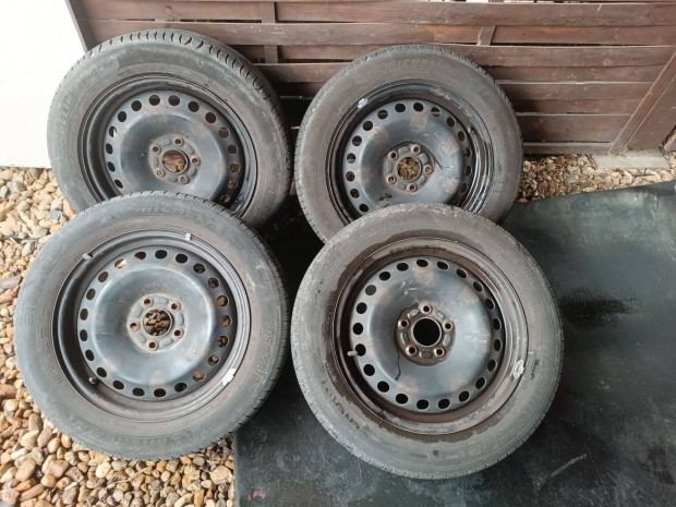 16" 5x108 Gyári Ford/Volvo felni eladó!