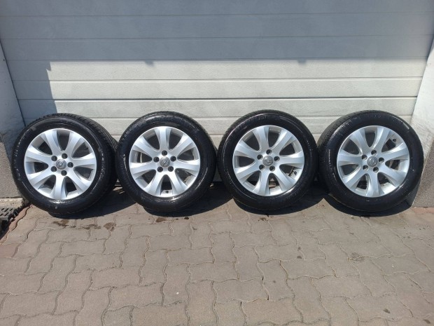16" 5x110 Gyári Opel alufelni nyári gumival eladó!