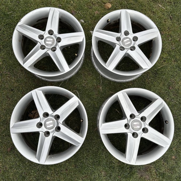 16" 5x112 6,5J ET46 Seat alufelni Volkswagen kupakkal gumival is