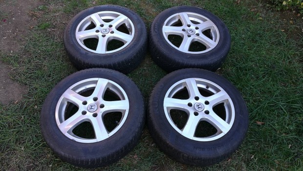 16" 5x114,3 Tpms szenzoros télikerék garnitúra eladó
