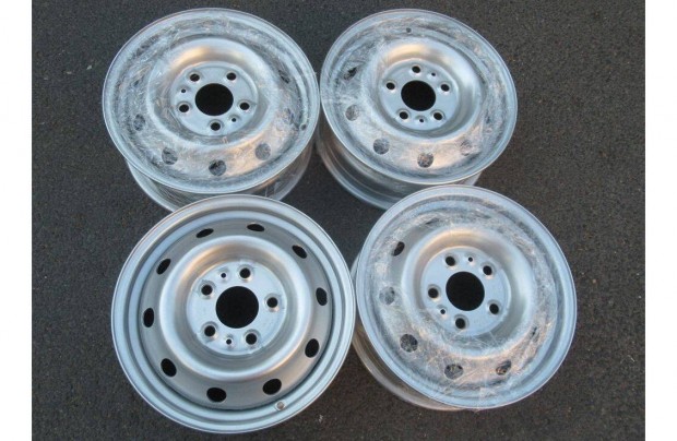 16" Ducato Boxer Jumper Maxi felni 5x130 feljtott lemezfelni Fiat