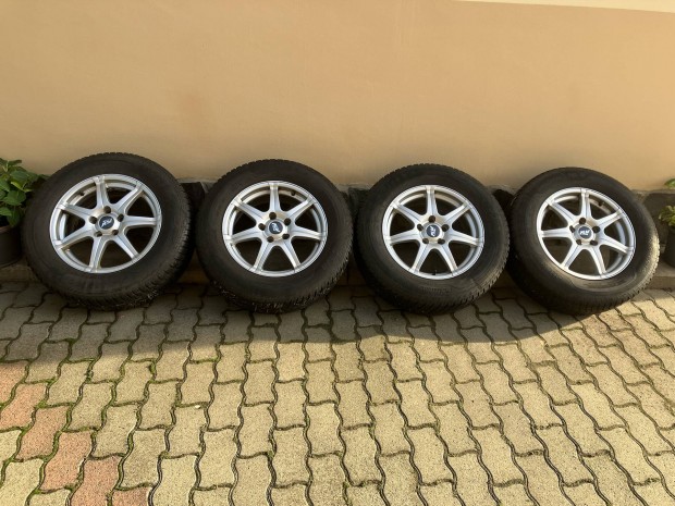 16" Kia Sportage alufelni tli gumival