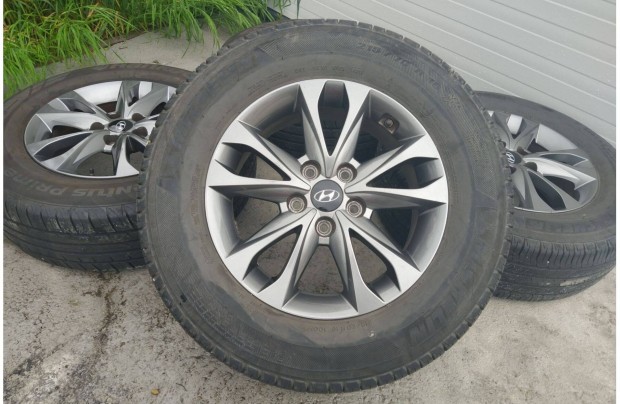 16" gyári Hyundai IX35, Tucson alufelni 5x114,3 Tpms szenzorokkal