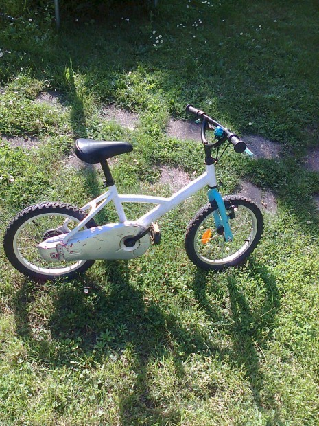 16" kerékméretű gyerekbicikli