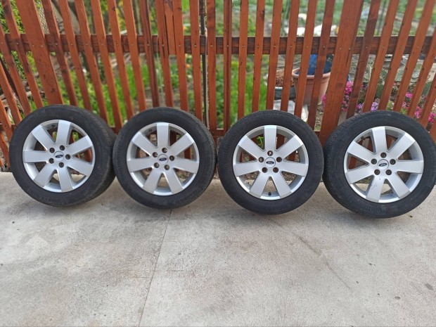 16"-os gyri Ford Mondeo alufelni gumival elad