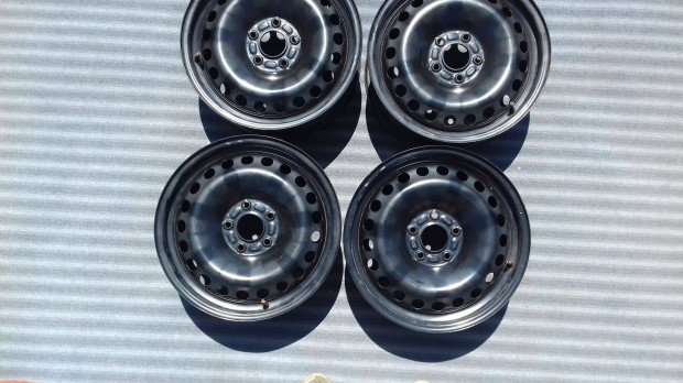 16 col 5x108 gyári Ford lemezfelni + Tpms