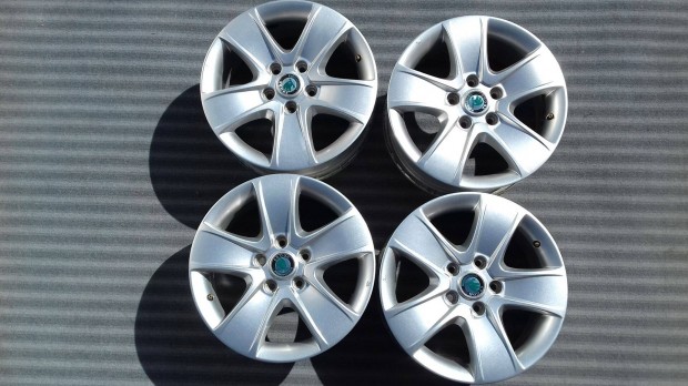 16 col 5x112 gyri Skoda alufelni / Seat Vw