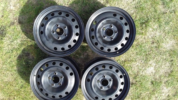 16 col 5x114,3 gyri lemezfelni Hyundai - Kia Mazda Mitsubishi