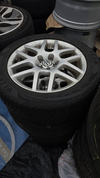 16 col alufelni 5x100 Golf, Bora 16 colos