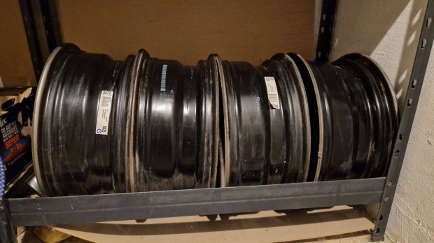 16 collos VW acélfelni