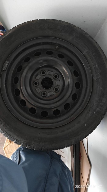 16 collos tligumi, szenzorral, lemezfelnivel elad 