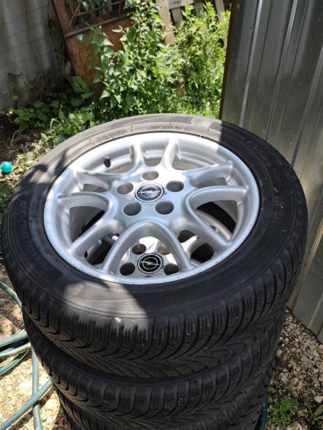 16 opel 5*110 oszt krl alufelni 70 /: nyri gumival 