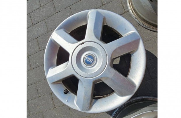 16-os Fiat Ulysse II alufelni felni 5x98 4db