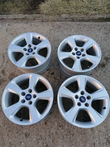 16-os Ford Gyári alufelni