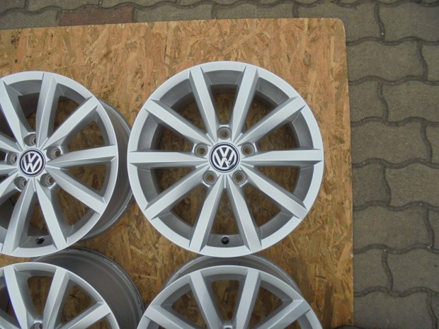 16-os Vw gyri alufelni kitn llapotban elad