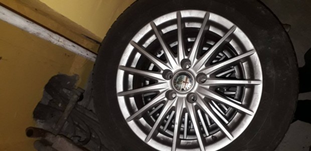 16 os alfa romeo alufelni elad 5x110 es lyukoszts