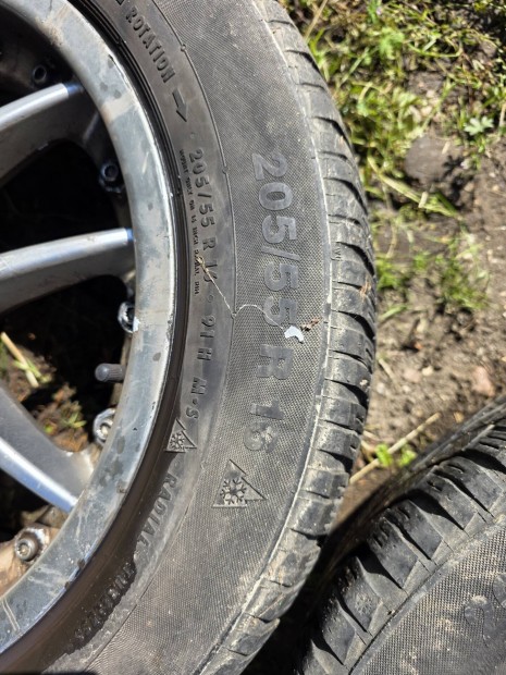 16-os bmw alufelni (e46-on volt) 205/55r16 continental téli gumival