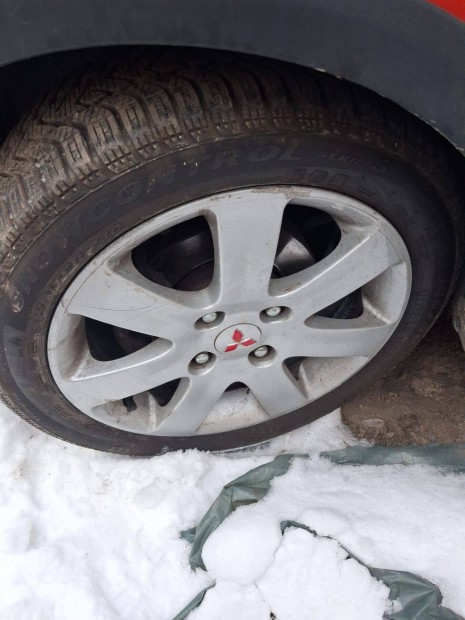 16 t�li gumi szett