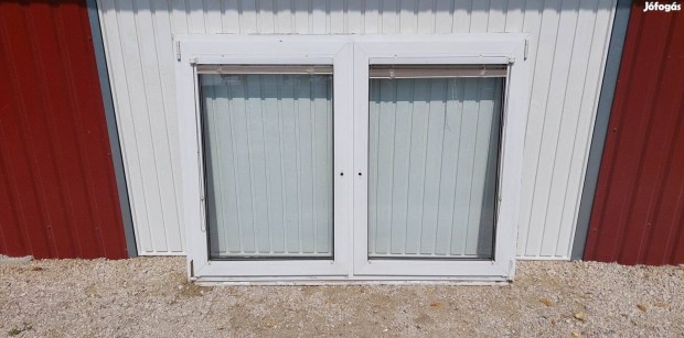 170125 Stabil bontott/hasznlt manyag ablakok