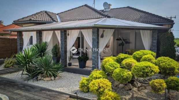 170 nm-es h�z elad� Enying