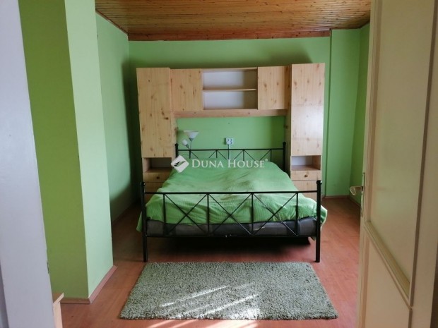 170 nm-es h�z elad� P�tf�rd�