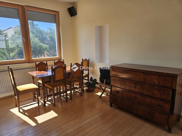 173 nm-es h�z elad� Hajd�szoboszl�