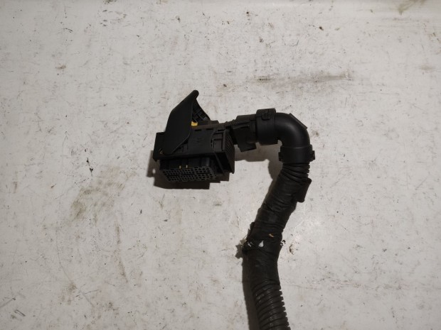 174860 Alfa Romeo 159 2005-2011 Motorvezérlő Elektromos csatlakozó
