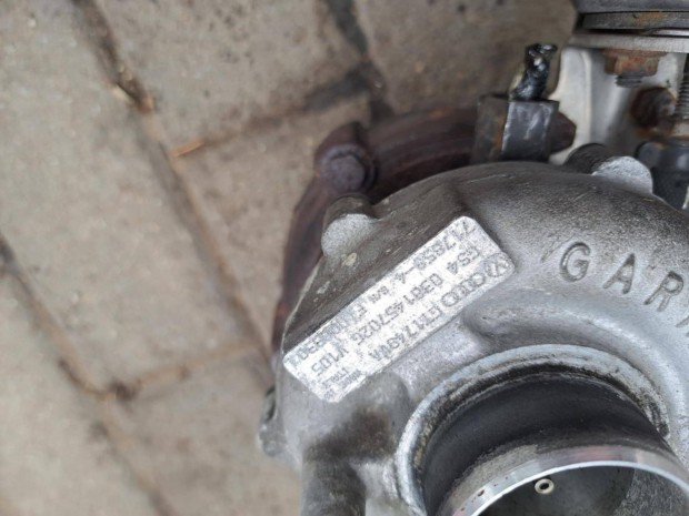 1749 VA turbó külön csonkos, hosszmotoros AWX motorról