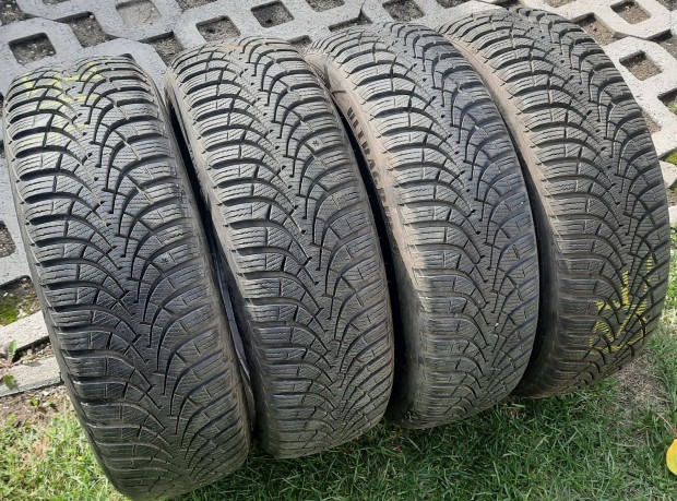 175/60 R15 Goodyear Téli gumik