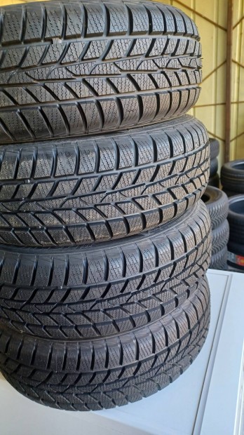 175/60r14 téligumi szett