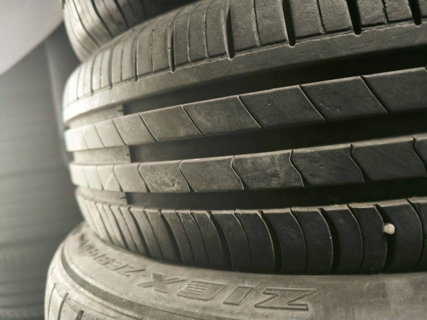 175/65R14 Hankook nyárigumik újszerű