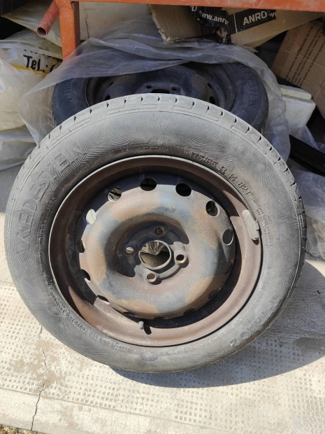175/65R14 nyárigumi garnitúra 4x100-as Opel lemezfelnin