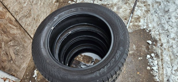 175/65R15 84T T�ligumi 4 db