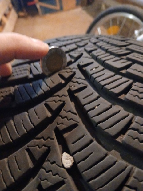 175/65R15 Hankook téli gumi eladó