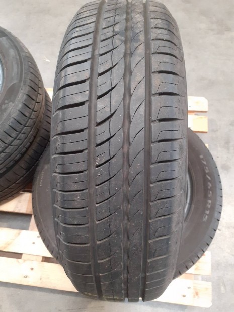 175/65R15   175/65 R15 Pirelli Cinturato nyri gumi garnitra elad 