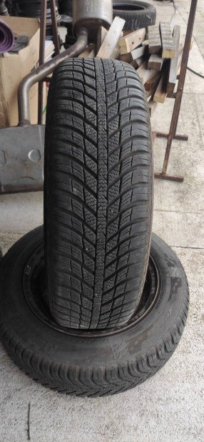 175/65 R14 Ngyvszakos Gumi Nexen DOT:2422 A Profilmlysgek A Kpeke