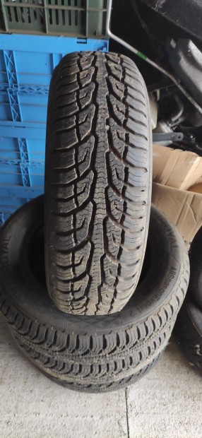 175/65 R14 Ngyvszakos Gumi Uniroyal