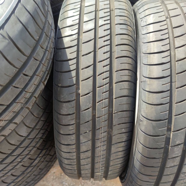 175/65 R14 Új!! Kumho nyári gumi 65000ft a 4db /586/