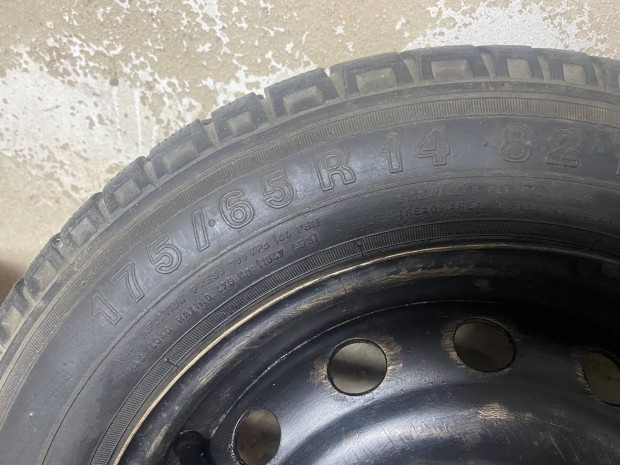 175/65/R14 aclfelni tligumival