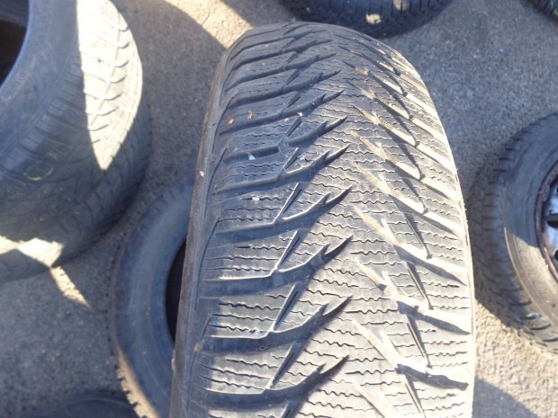 175 65 R15 88T Goodyear tli gumi