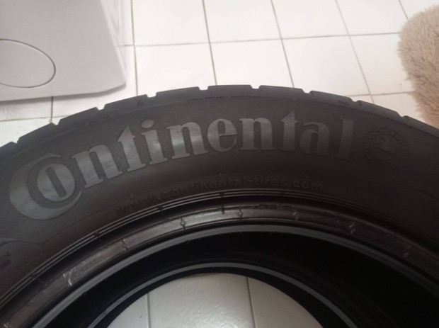 175/65 R15 ny�rigumi elad�