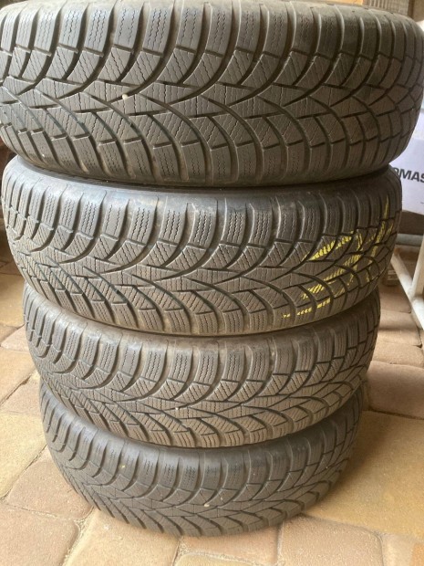 175/65 R15 téligumi garnitúra Toyo Observe S944 6mm