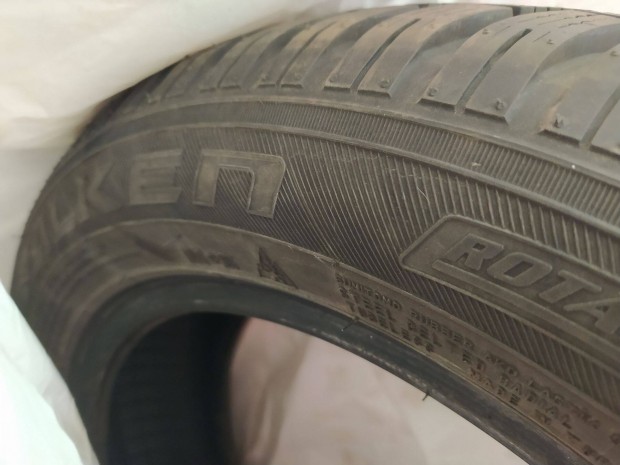 175/65 R17 Falken téli gumi szett eladó