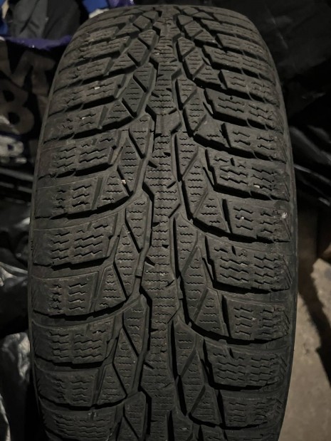 175/65 r14 Nokian tligumi lemez felnin!