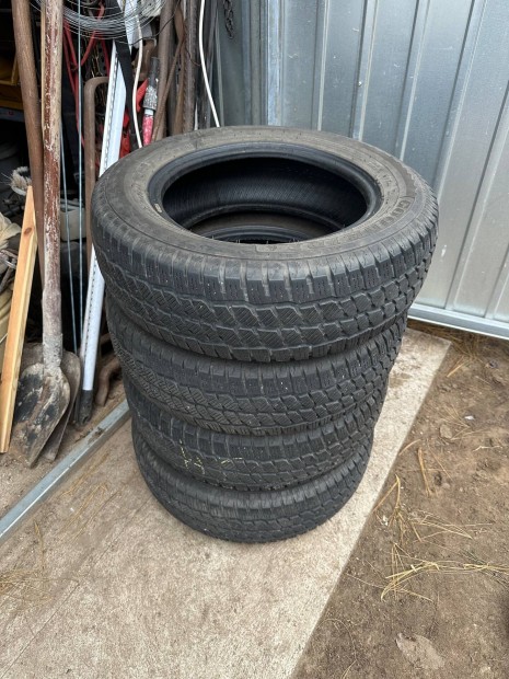 175/70R14C autgumik