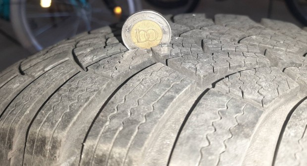 175/70 R14 Good Year téligumi acélfelnin Kecskemet,Monor
