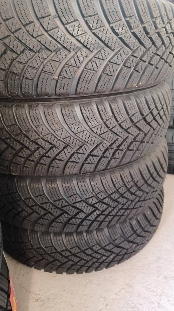 175/70r14 téligumi szett