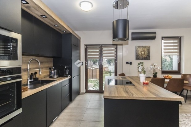 175 nm-es h�z elad� Szombathely