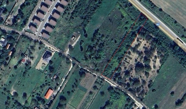 1777 m2-es ptsi telek Vc, Trkhegyen ELAD!!!